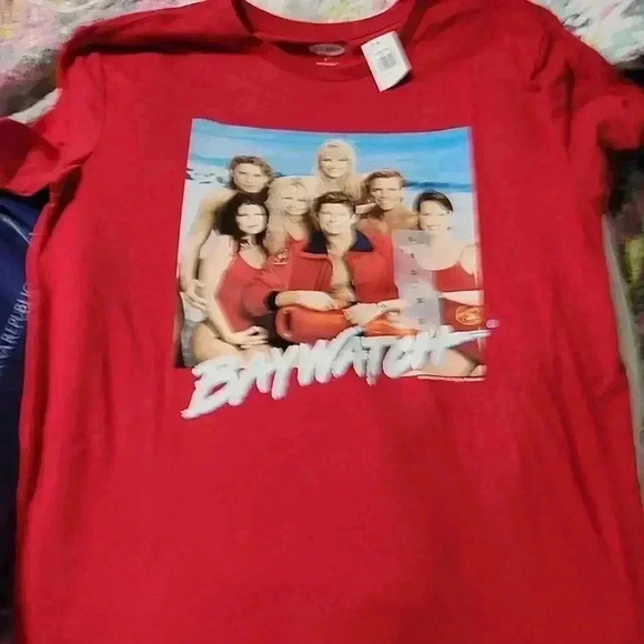 BAYWATCH T-SHIRT  - Picture 2 of 3